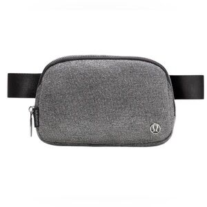 Everywhere Belt Bag 1L Glitter  Dark Silver/Graphite Grey/Silver